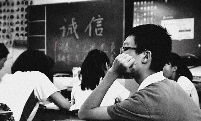 Jak nazywa się egzamin na zakończenie studiów?