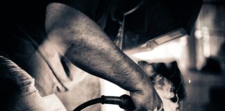 Czy bhp musi mieć kurs pedagogiczny?