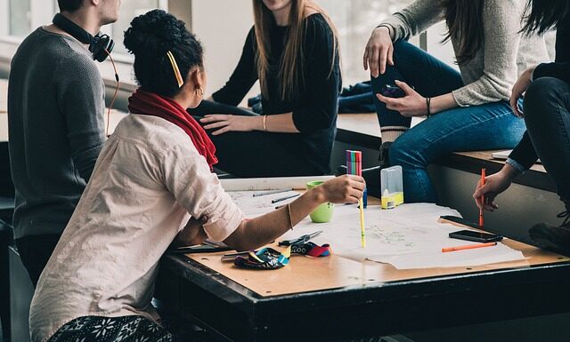 Kto może prowadzić działalność szkoleniowa?