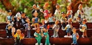 Co robi weterynarz z Uśpionym kotem?