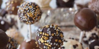 Ile czasu mogą leżeć lizaki beżowe?